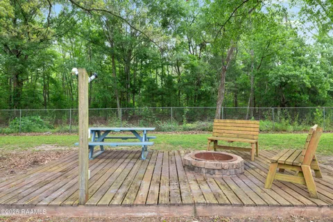 $375,000 | 334 Meche Road, Carencro, LA 70520