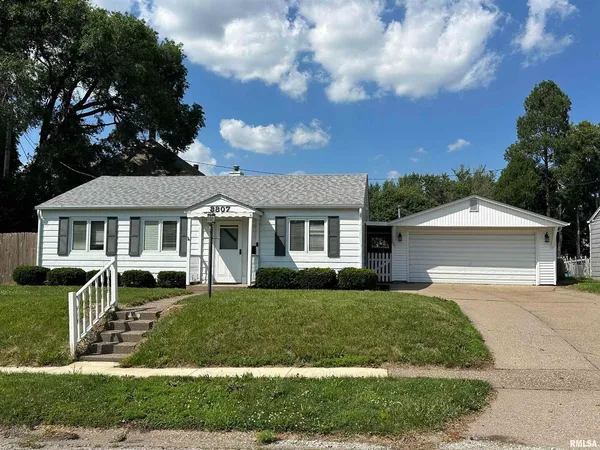 $144,500 | 3807 10th Ave Place, Moline, IL 61265