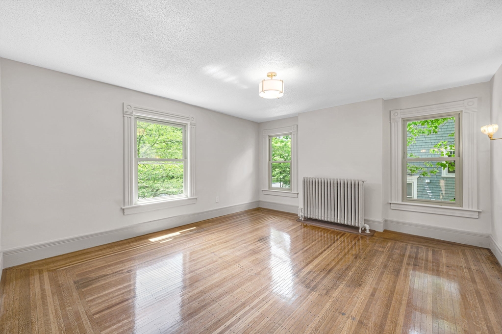 238 Sumner Avenue Springfield, MA 01108 - Photo 19 of 42
