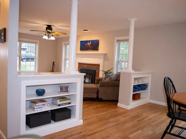 $879,900 | 28 Fieldstone Drive, Dover, NH 03820