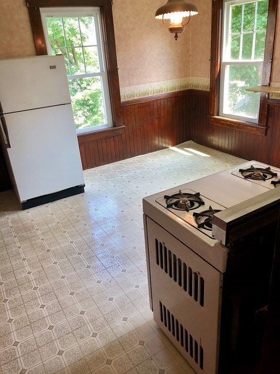 82 Haskell Avenue Clinton, MA 01510 - Photo 20 of 37 Gallery Image 20