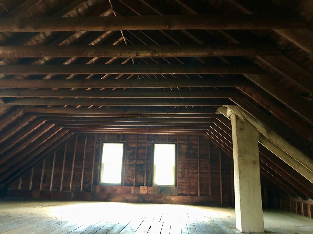 82 Haskell Avenue Clinton, MA 01510 - Photo 35 of 37 Gallery Image 35