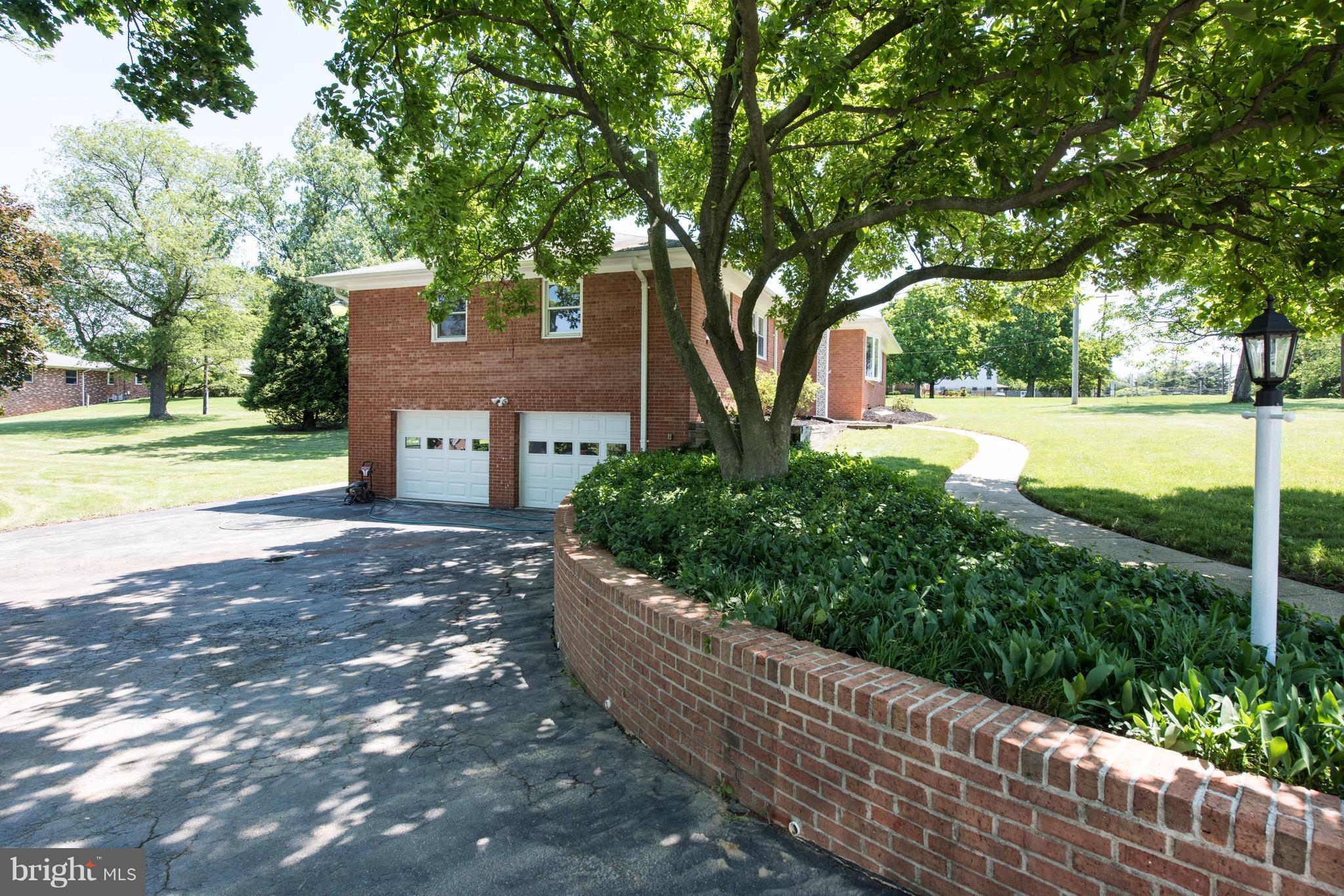 2724 Old Briggs Chaney Road Silver Spring, MD 20905 - Photo 3 of 30 Exterior (General)