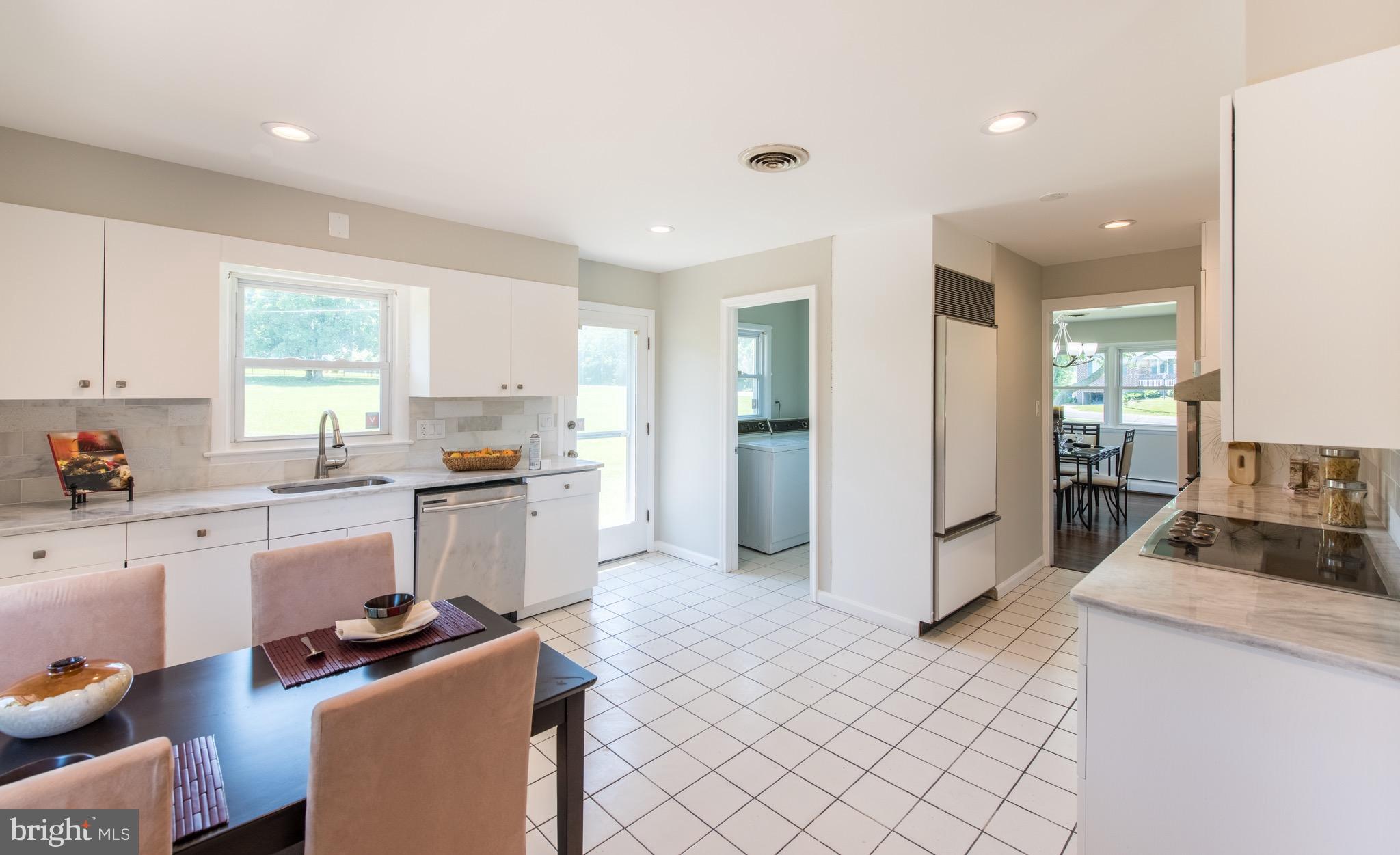 2724 Old Briggs Chaney Road Silver Spring, MD 20905 - Photo 22 of 30 Kitchen