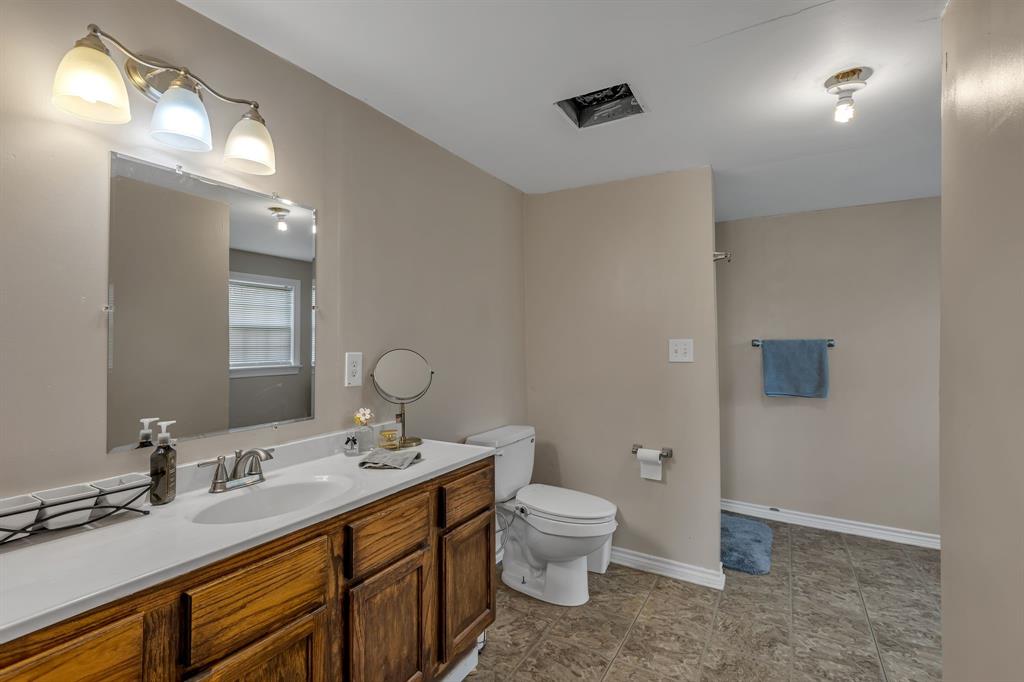 9420 Old Nacogdoches Trail Forney, TX 75126 - Photo 19 of 32