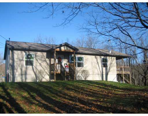 1017 Paden Road Irwin, PA 15642 - Photo 1 of 8 Exterior Front.