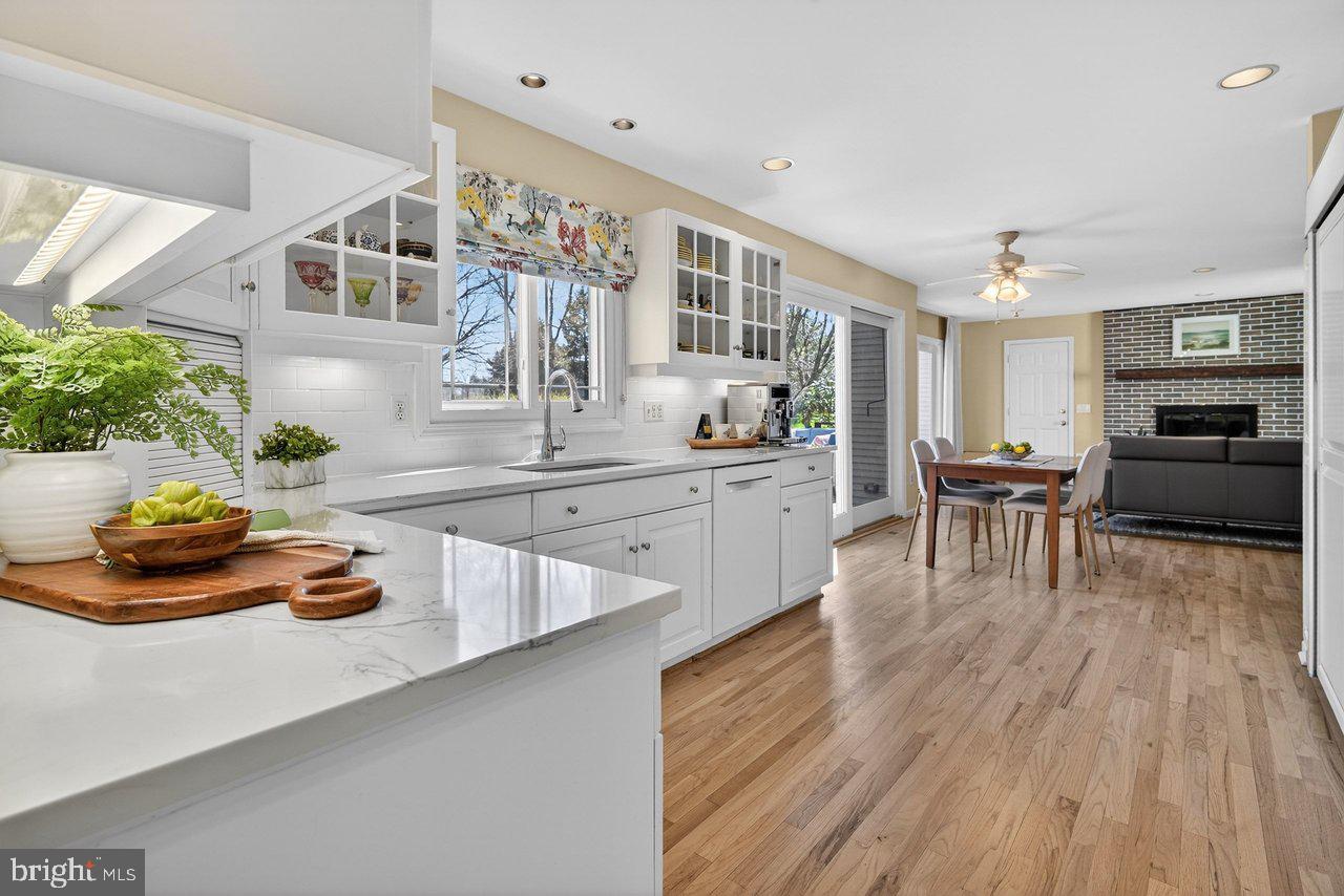 101 Mill Pond Road Belle Mead, NJ 08502 - Photo 7 of 29 Open to Family Room with HW Floors & Double Pantry