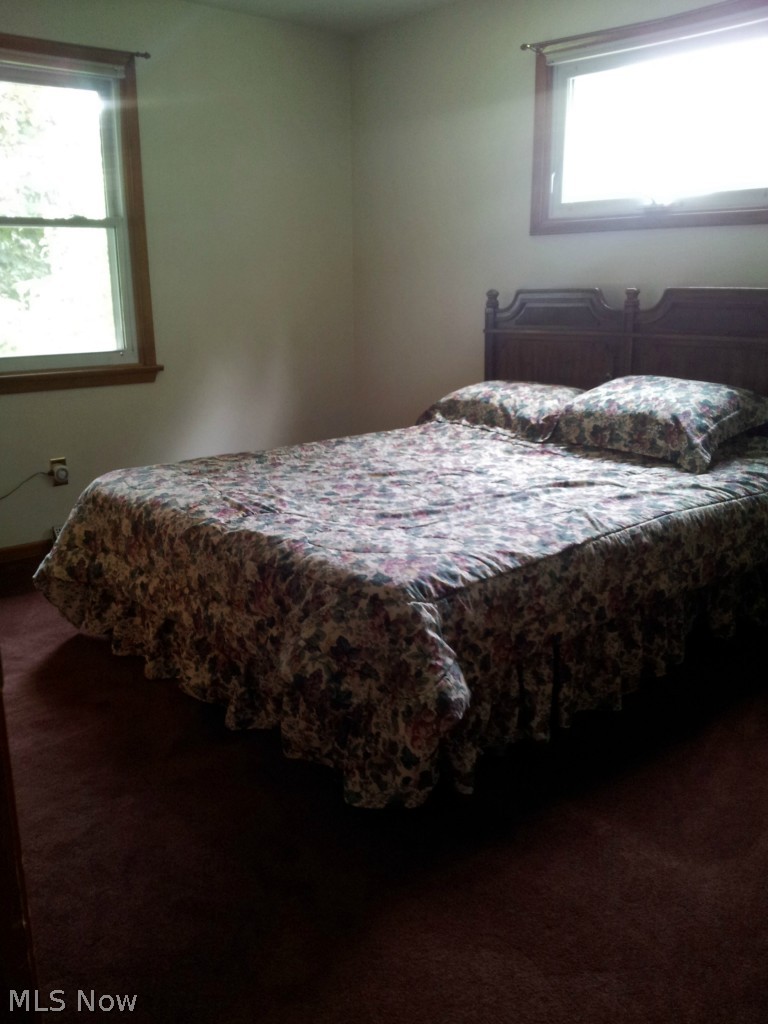 5228 Sibila Road Northwest Canton, OH 44718 - Photo 16 of 25 Master bedroom faces front of home and is a nice size.