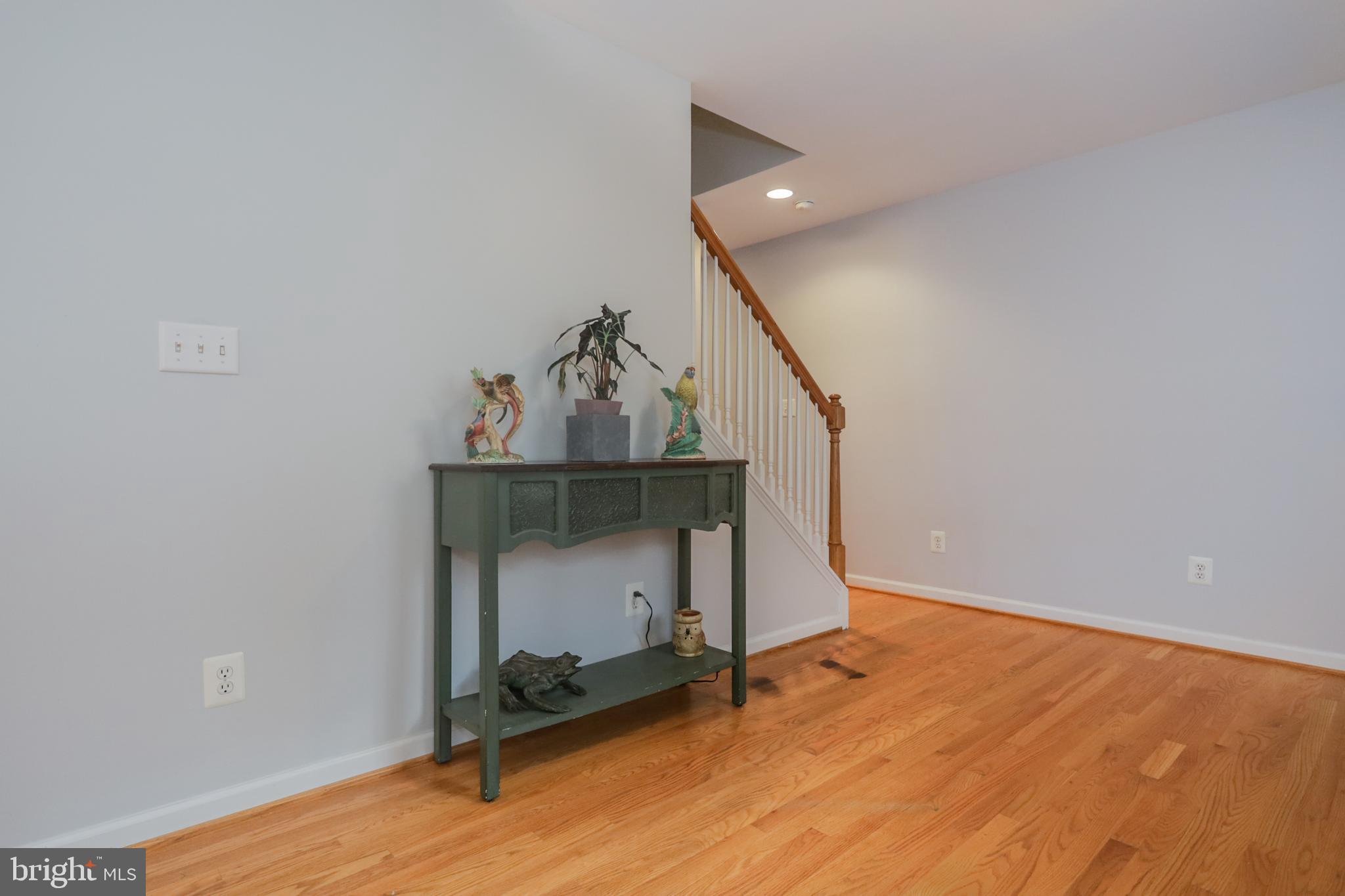 106 Rothwell Road Wilmington, DE 19805 - Photo 8 of 26 Gallery Image 8