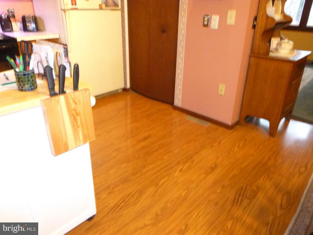 114 Ironmaster Road Lebanon, PA 17042 - Photo 12 of 30 Gallery Image 12