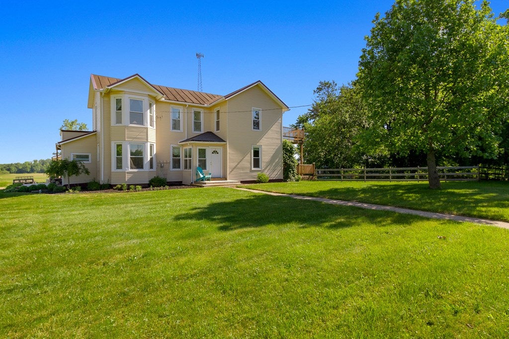 4554 Snodgrass Road Ontario, OH 44903 - Photo 9 of 38 Gallery Image 9