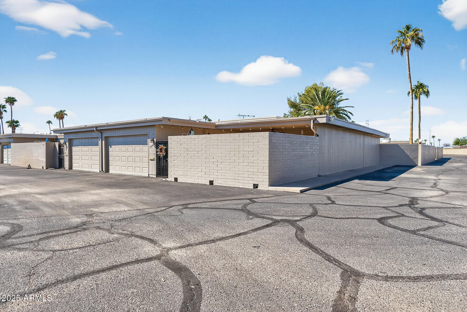 14229 North Palm Ridge Drive Sun City, AZ 85351 - Photo 42 of 45 42_14229_W_Palm_Ridge_Dr42_mls