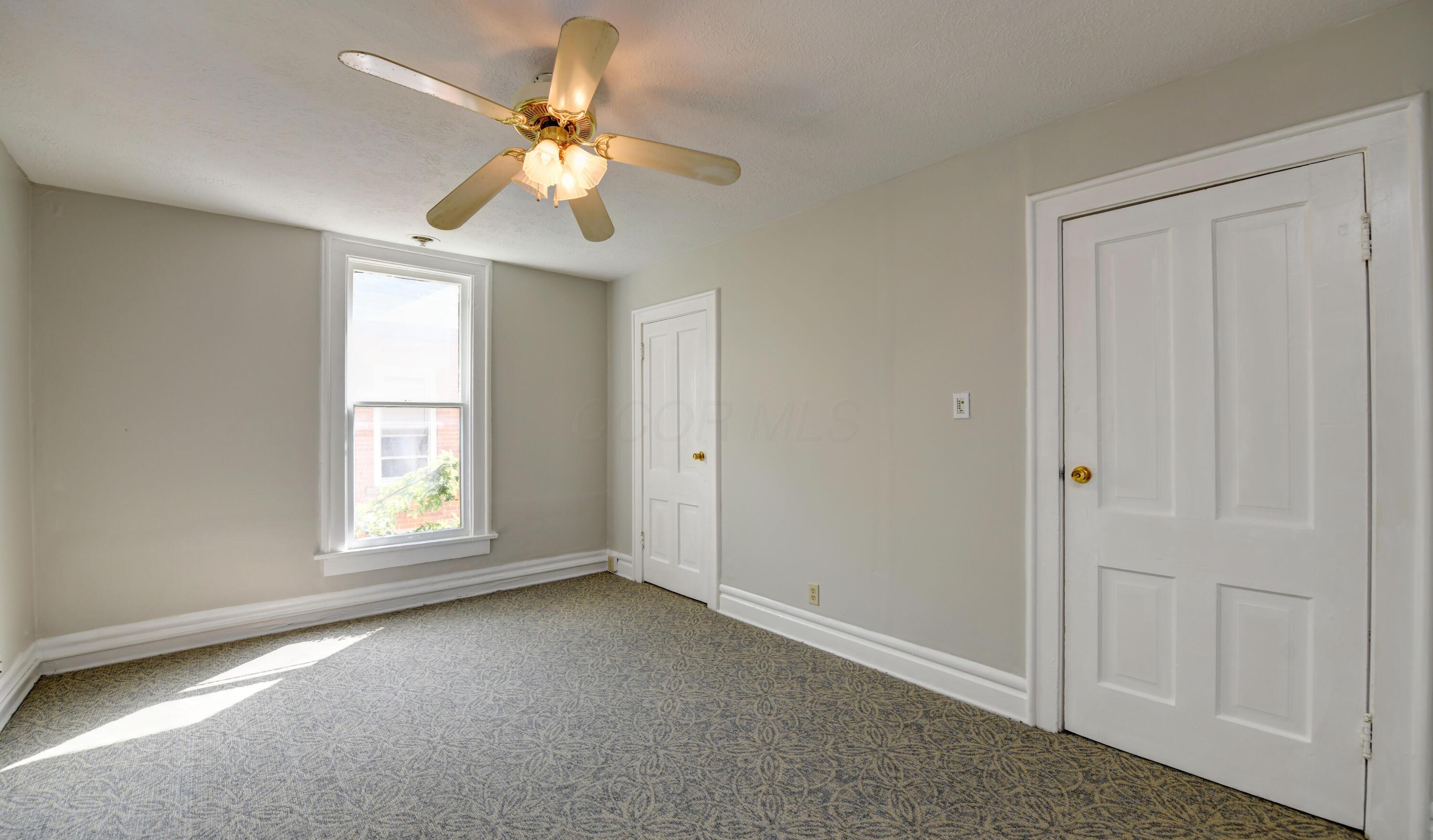 1427 1/2 Bryden Road Columbus, OH 43205 - Photo 23 of 24 Bedroom
