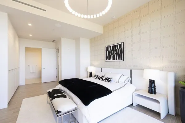 $78,000 | 1591 Gulf Of Mexico Drive, Unit 619, Longboat Key, FL 34228