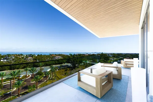 $78,000 | 1591 Gulf Of Mexico Drive, Unit 619, Longboat Key, FL 34228