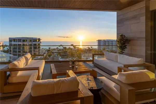 $78,000 | 1591 Gulf Of Mexico Drive, Unit 619, Longboat Key, FL 34228