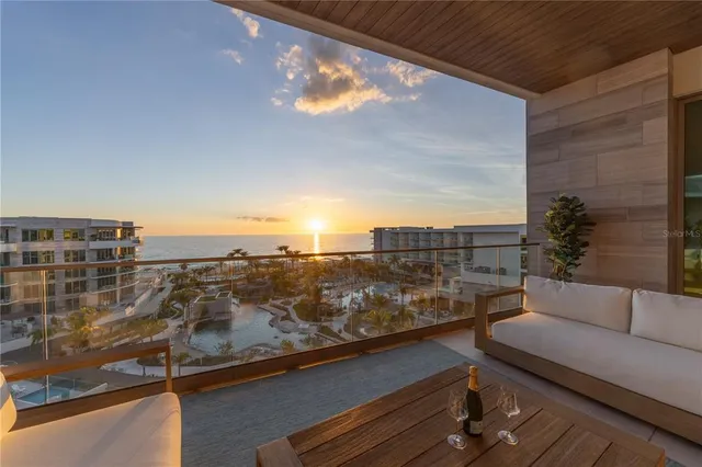 $85,000 | 1591 Gulf Of Mexico Drive, Unit 619, Longboat Key, FL 34228