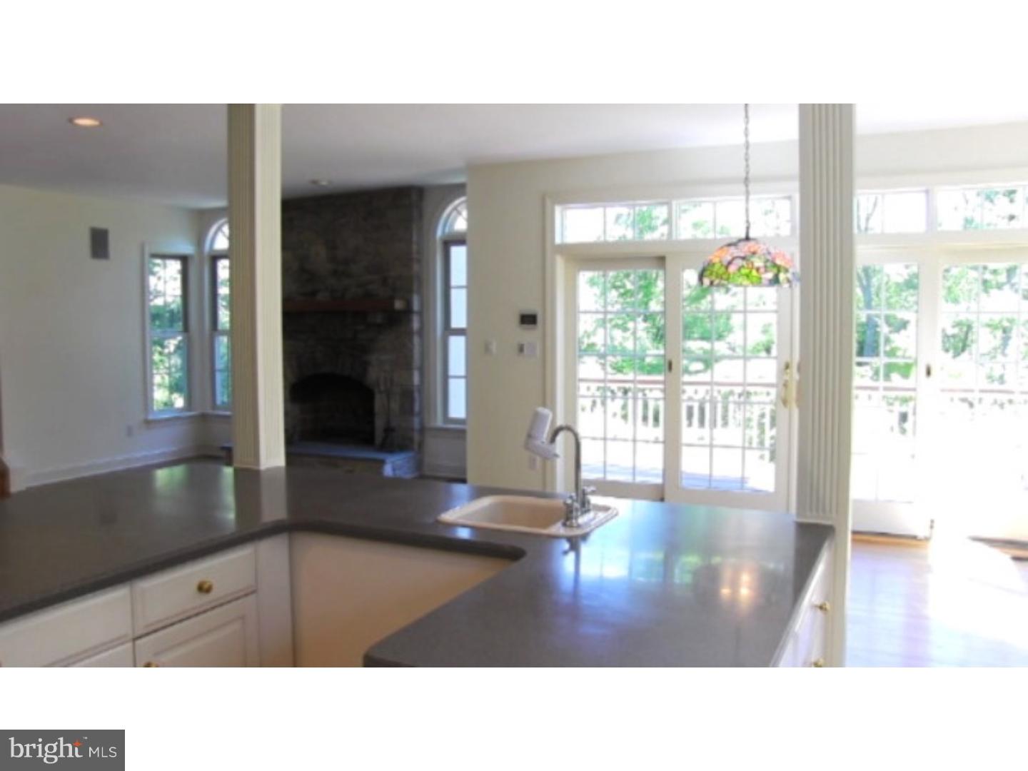 135 Woodhill Road Upper Makefield, PA 18940 - Photo 12 of 24 Kitchen