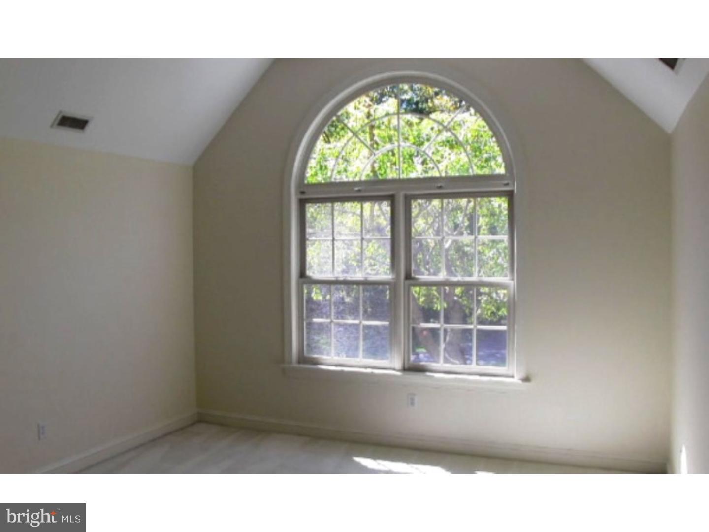135 Woodhill Road Upper Makefield, PA 18940 - Photo 16 of 24 Bedroom