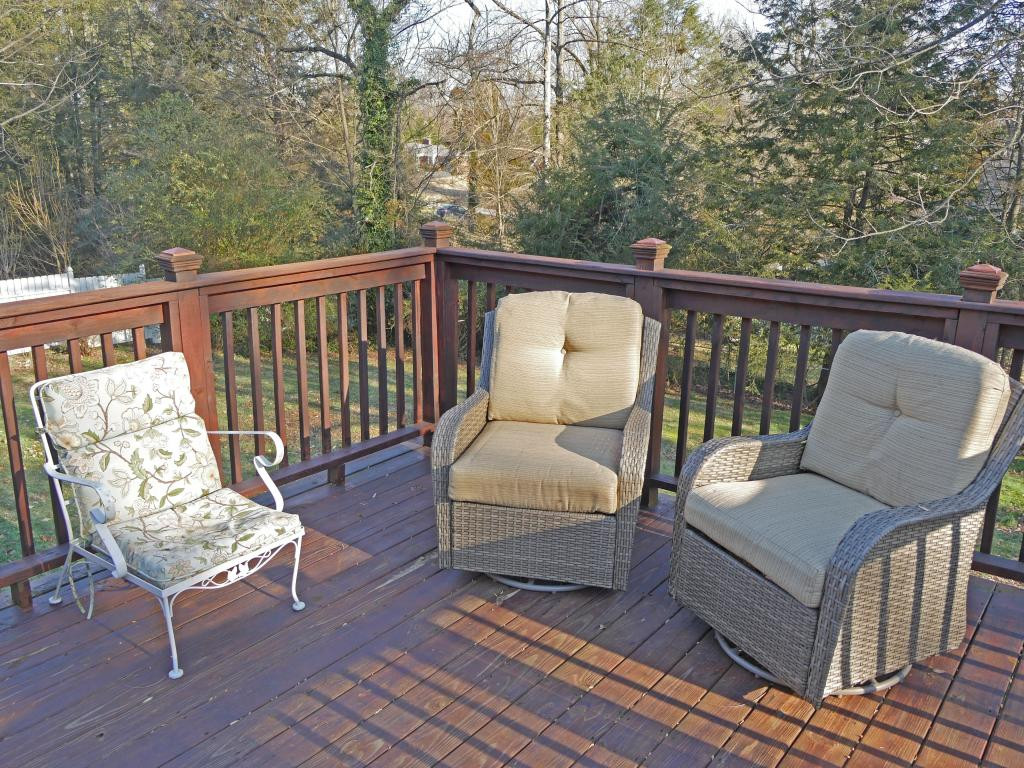 1125 Columbia Road Bristol, TN 37620 - Photo 24 of 24 Back Deck