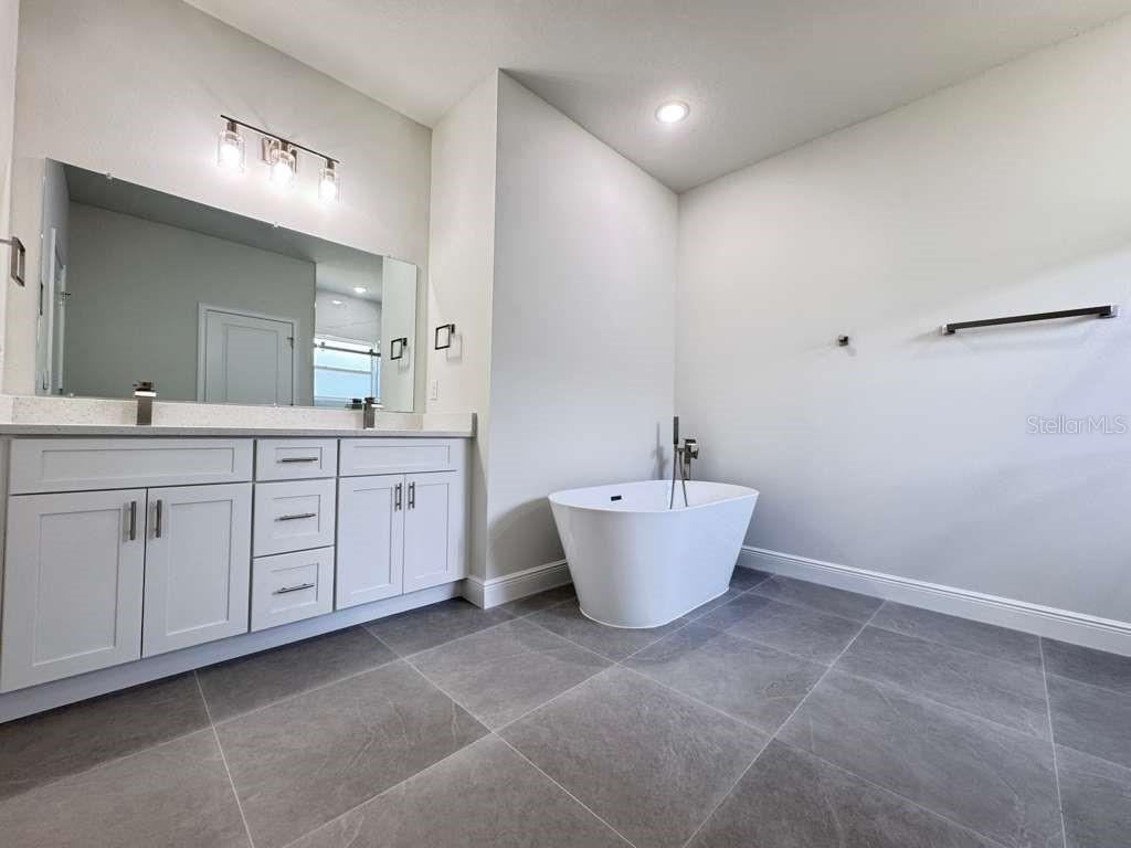 2644 Southwest 162nd Street Road Ocala, FL 34473 - Photo 25 of 48