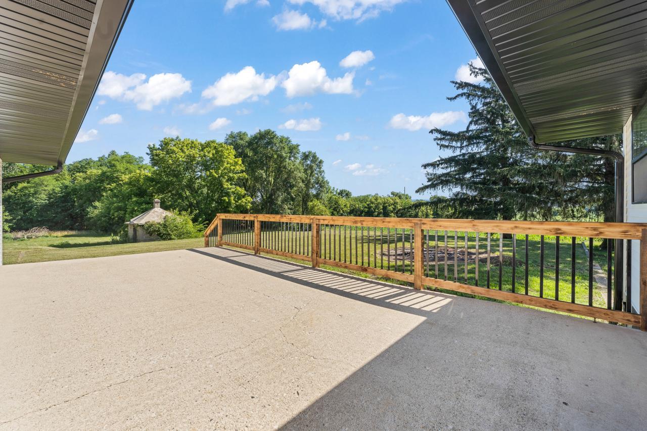 37002 Geneva Road Wheatland, WI 53105 - Photo 31 of 37