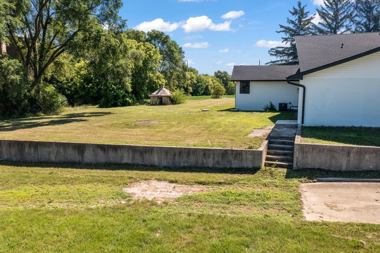 37002 Geneva Road Wheatland, WI 53105 - Photo 34 of 37