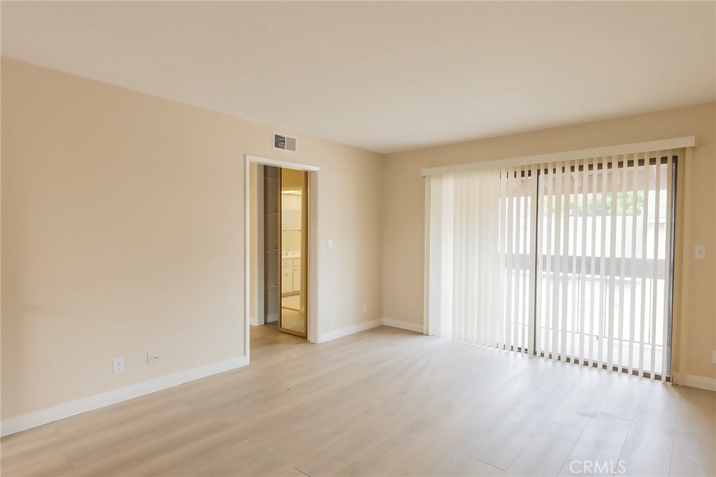 28205 Ridgepoint Court Rancho Palos Verdes, CA 90275 - Photo 17 of 33 a view of an empty room with a window