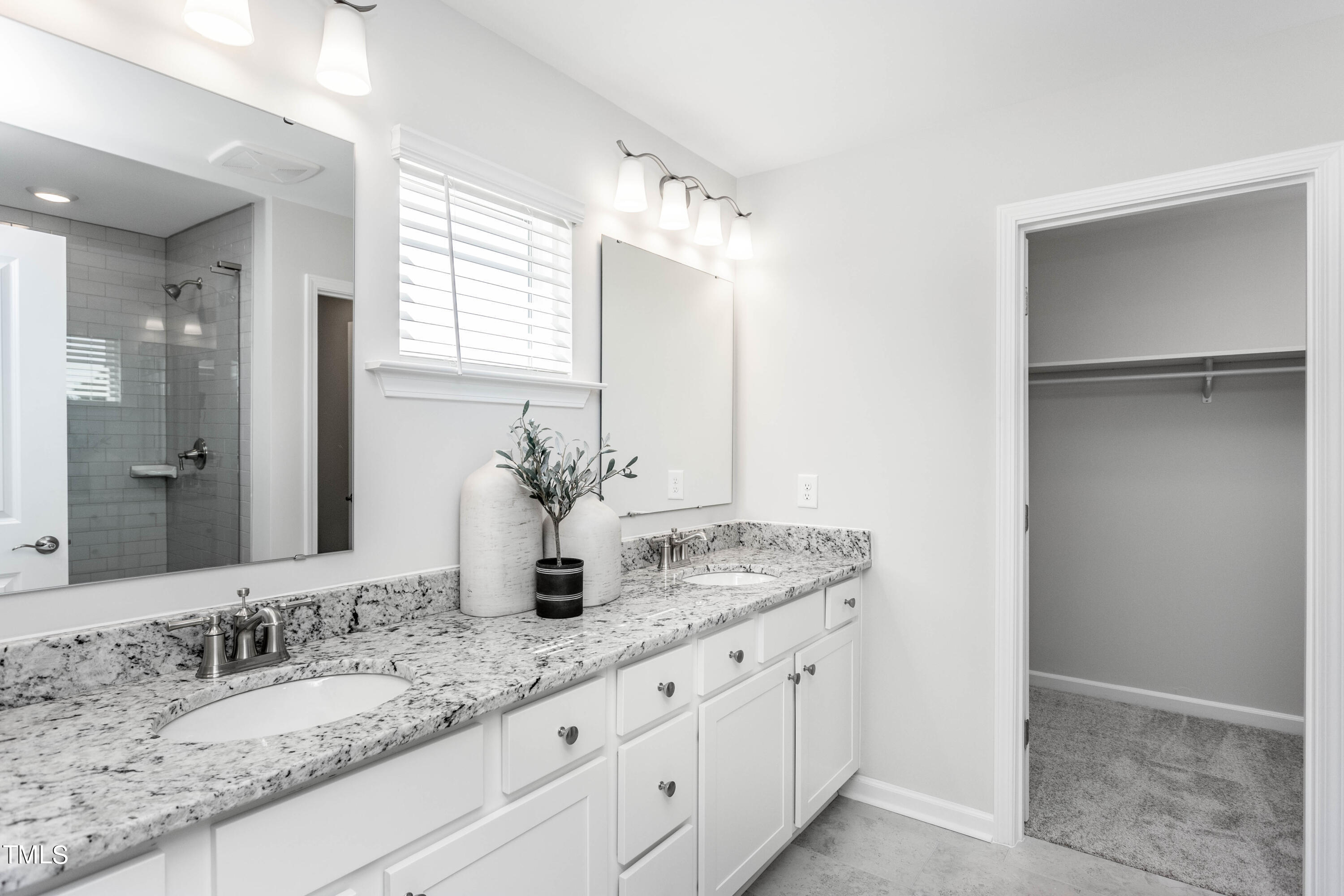 5038 Megara Raleigh, NC 27603 - Photo 16 of 24 RoyalCreek015