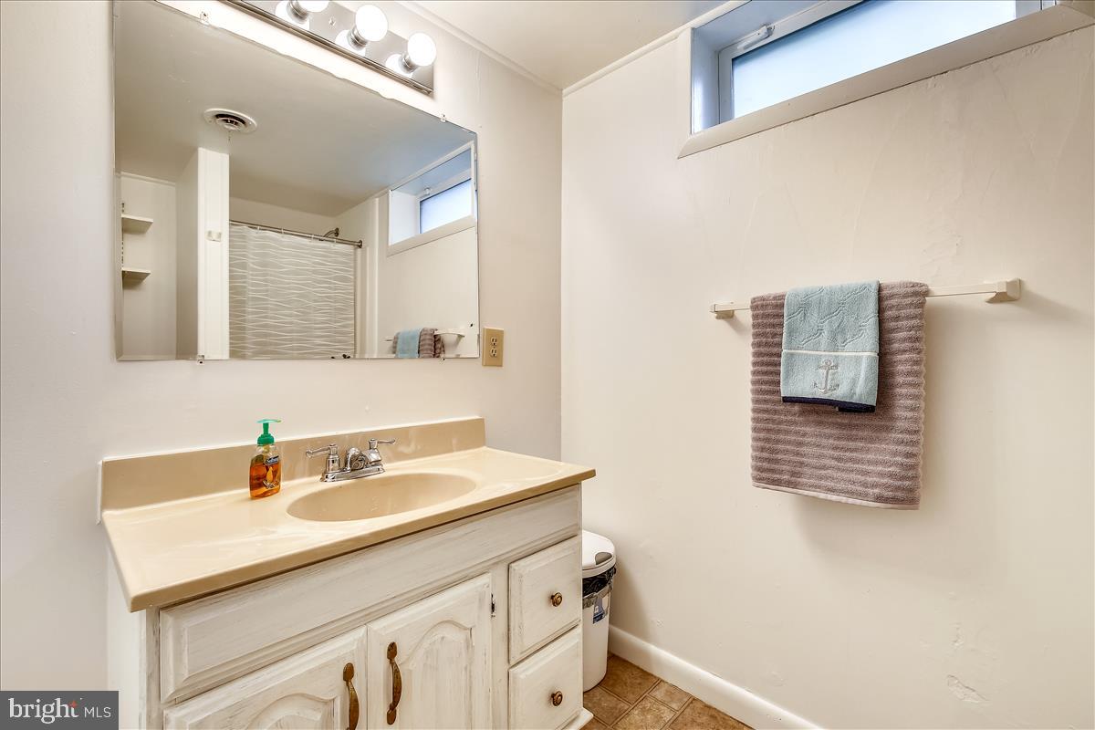 508 Woodburn Road Rockville, MD 20851 - Photo 18 of 26 lower level full bath