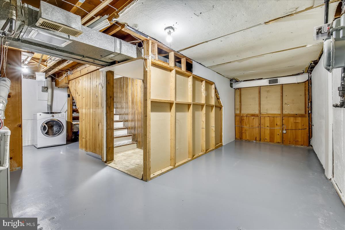 508 Woodburn Road Rockville, MD 20851 - Photo 21 of 26 Storage area