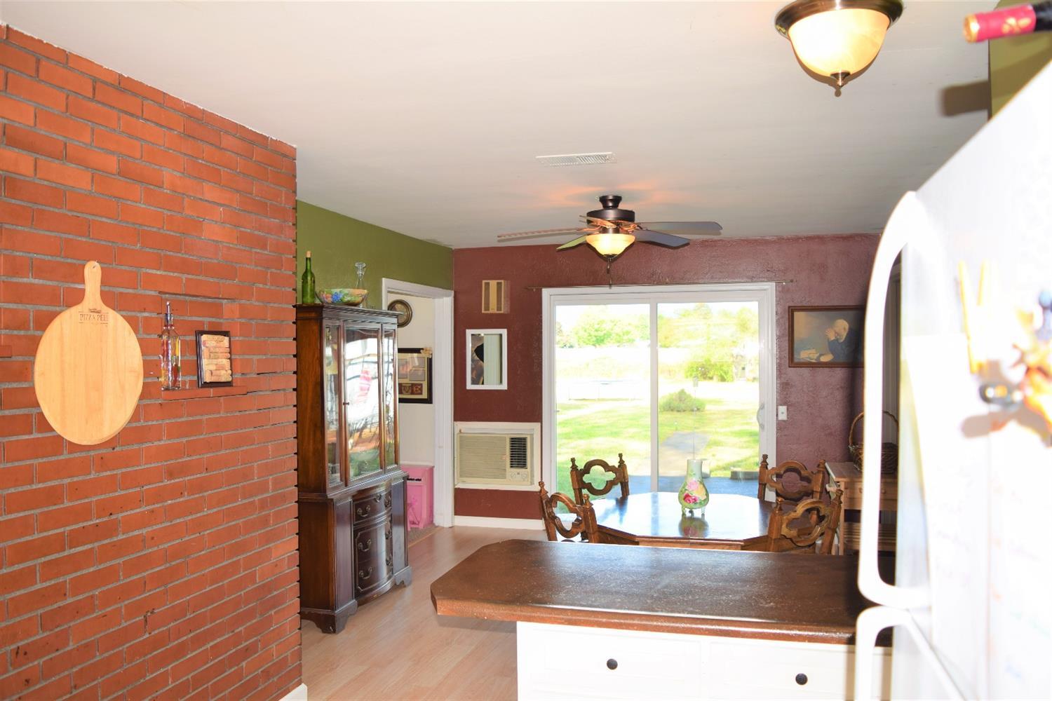 5454 Upton Road Central Point, OR 97502 - Photo 10 of 24 Additional Photo