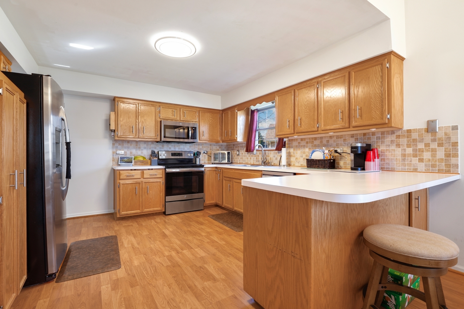 1306 Galway Road Joliet, IL 60431 - Photo 6 of 32