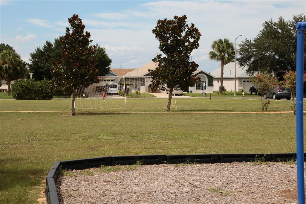 2643 Oneida Loop Kissimmee, FL 34747 - Photo 73 of 93 Gallery Image 73