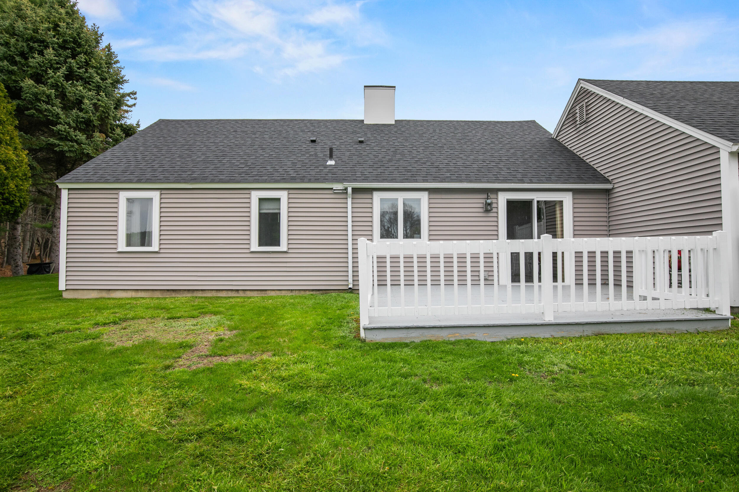 13 Colonial Way, Unit 13 Auburn, ME 04210 - Photo 19 of 24 Deck