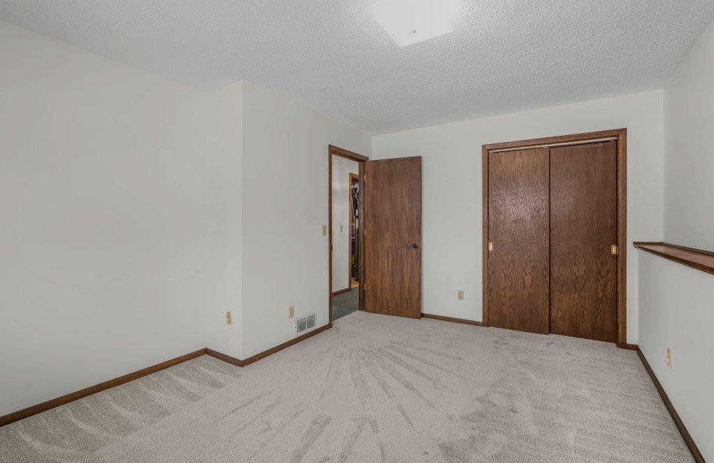 730 Menke Circle Shakopee, MN 55379 - Photo 16 of 25