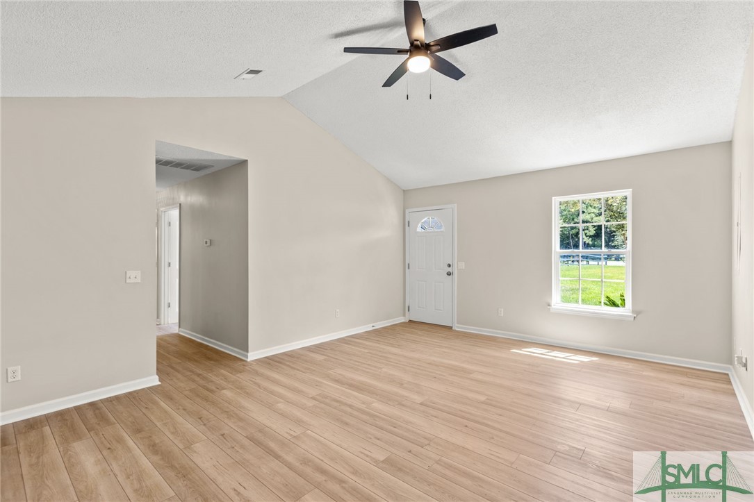 119 Rebel Estates Drive Springfield, GA 31329 - Photo 4 of 17 Gallery Image 4
