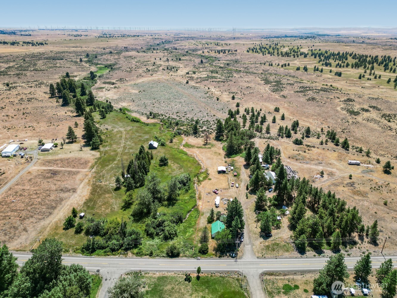 3220 Bickleton Highway Roosevelt, WA 99356 - Photo 17 of 17 an aerial view of beach and residential houses with beach