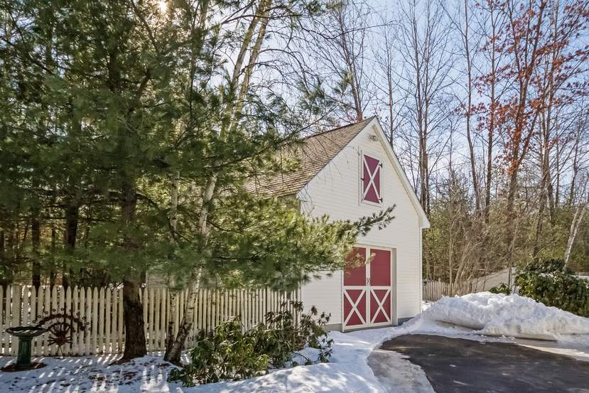 80 Thornton Ferry Rd II Amherst, NH 03031 - Photo 29 of 37