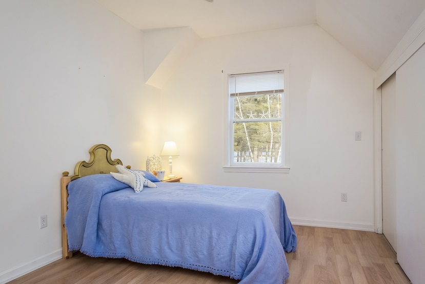 80 Thornton Ferry Rd II Amherst, NH 03031 - Photo 31 of 37