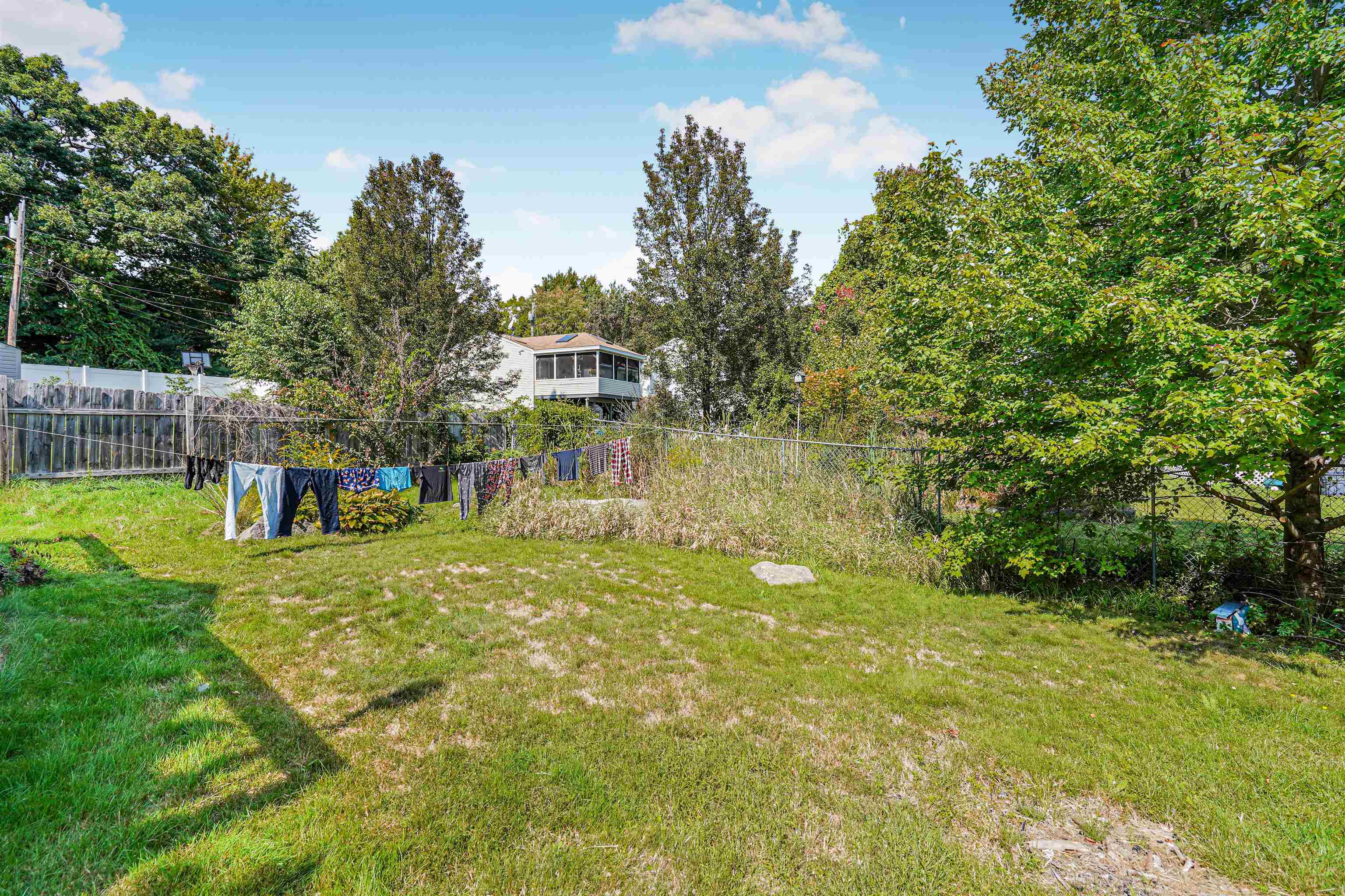 1194 Bridge Street Manchester, NH 03104 - Photo 11 of 46 Gallery Image 11