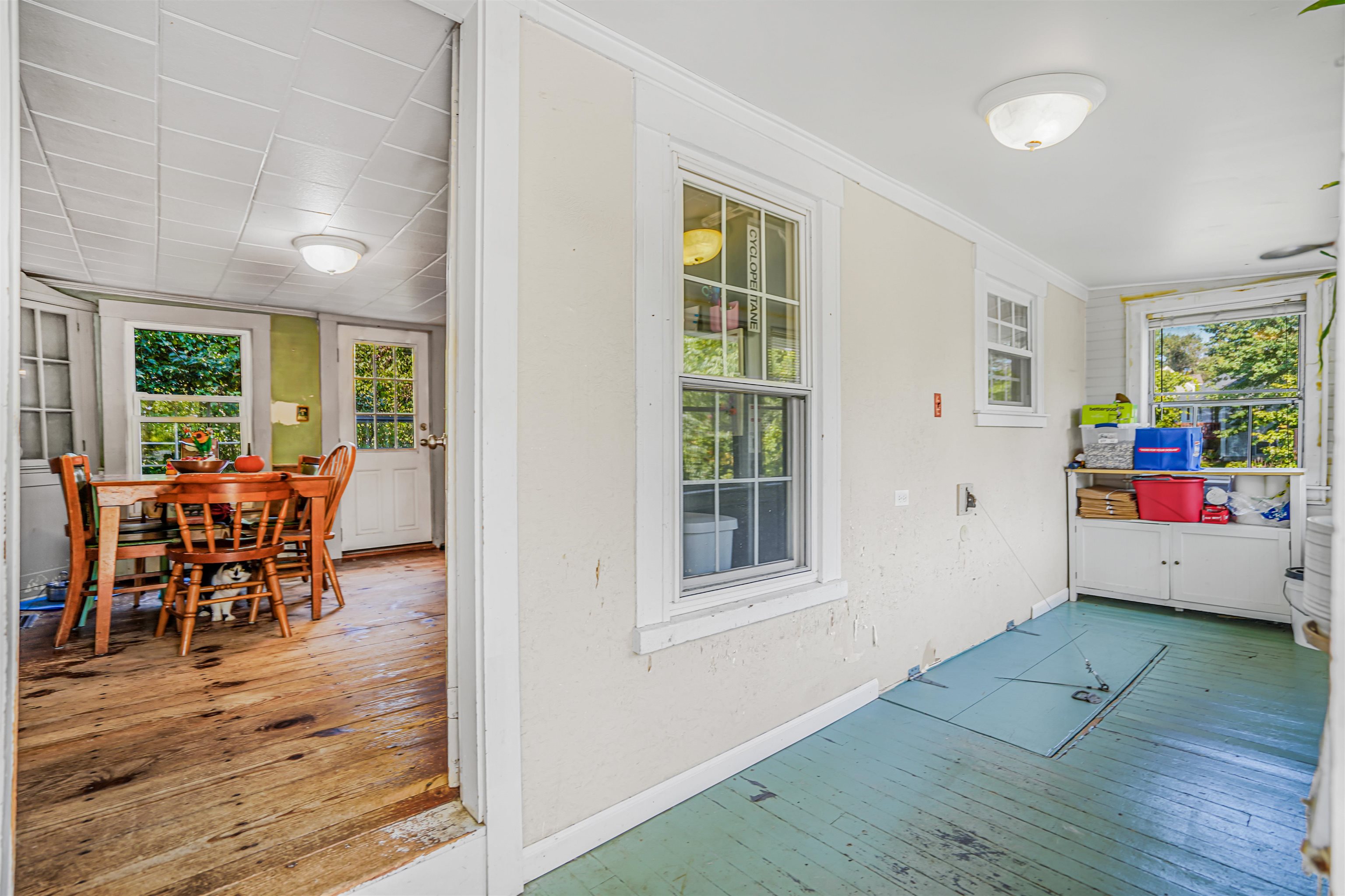1194 Bridge Street Manchester, NH 03104 - Photo 12 of 46 Gallery Image 12