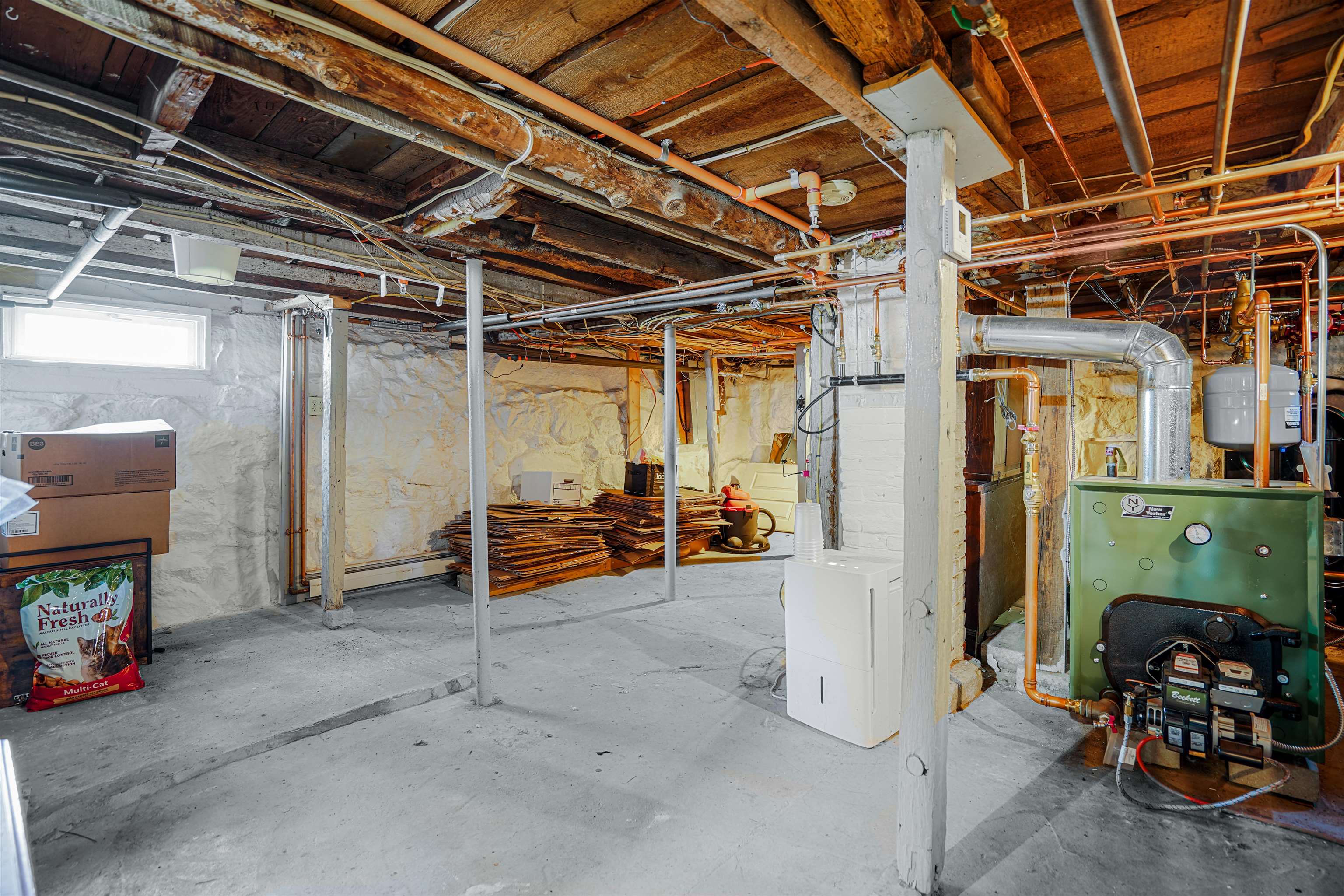 1194 Bridge Street Manchester, NH 03104 - Photo 33 of 46 Gallery Image 33