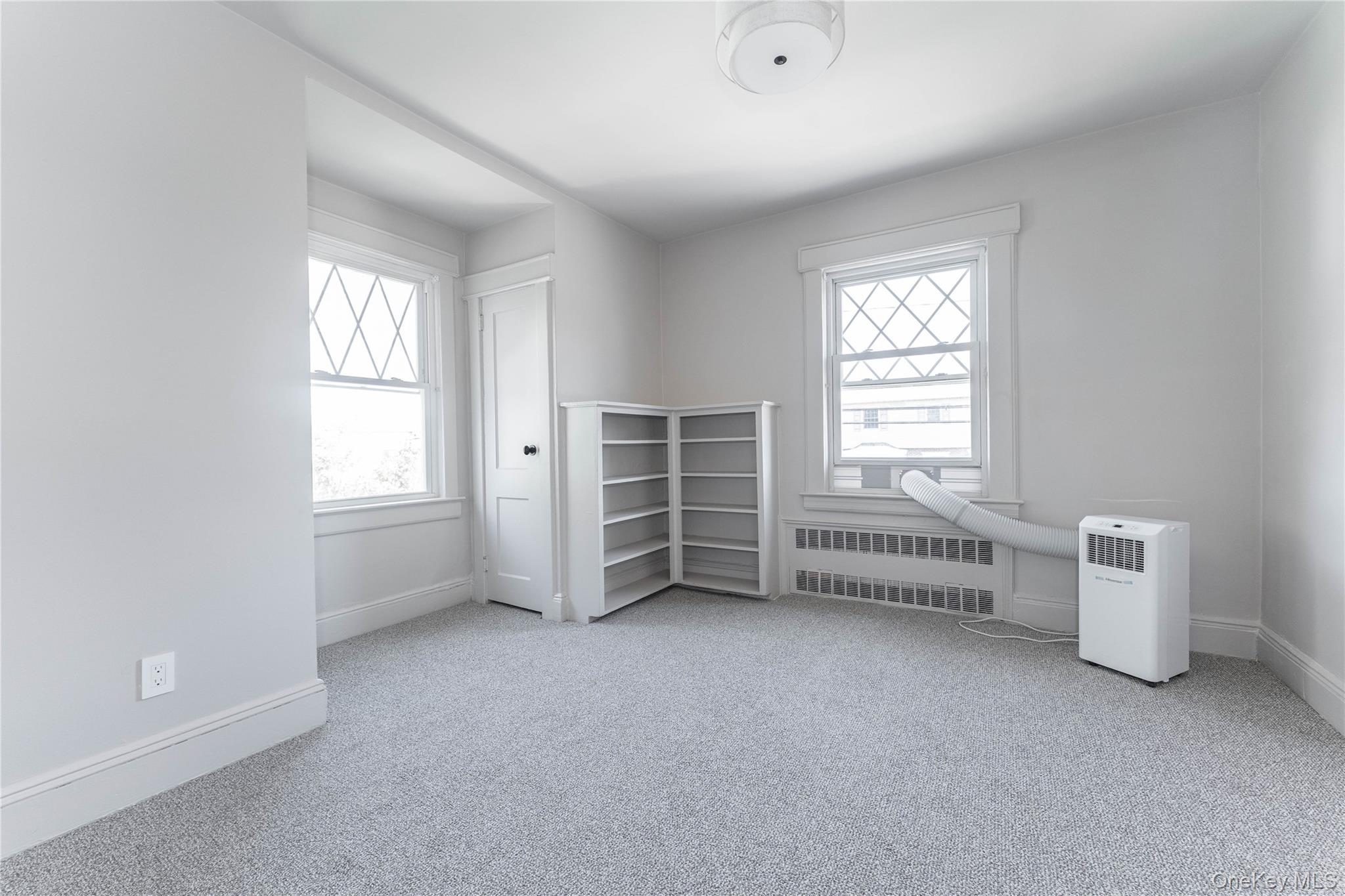 486 Oxford Road Cedarhurst, NY 11516 - Photo 24 of 31