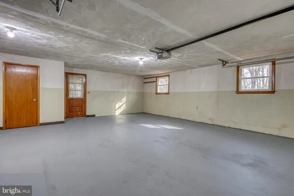 $340,000 | 4081 Mulberry Lane, Dover, PA 17315