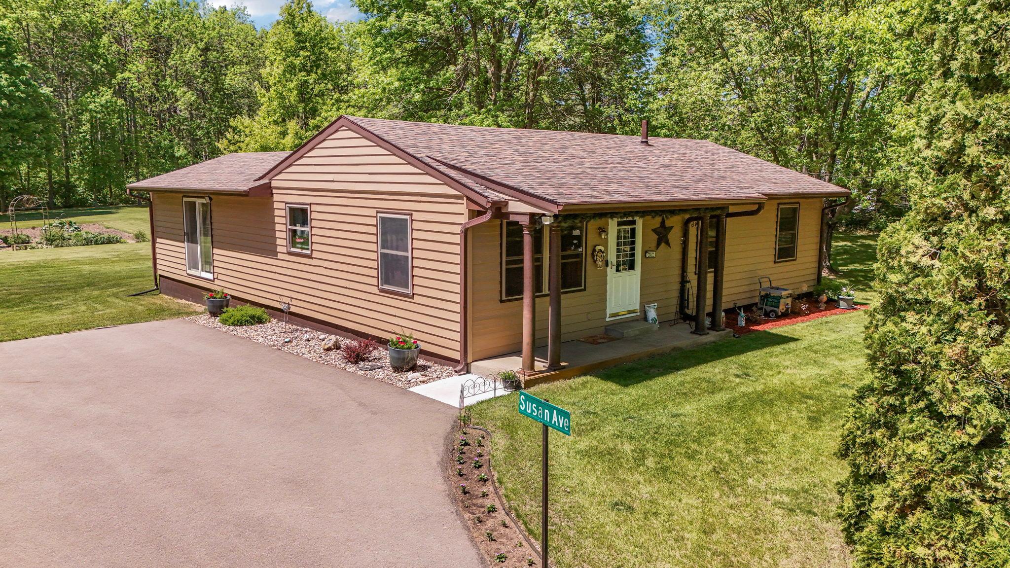 37713 190th Avenue Avon, MN 56310 - Photo 4 of 42