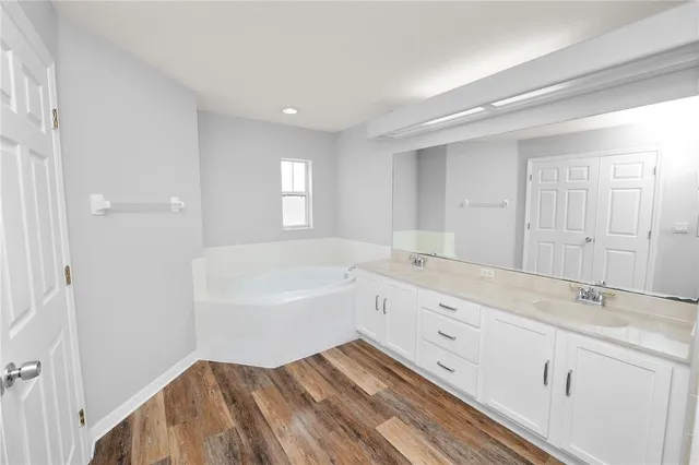 $310,000 | 3901 Serenade Lane, Unit 1, Lakeland, FL 33811