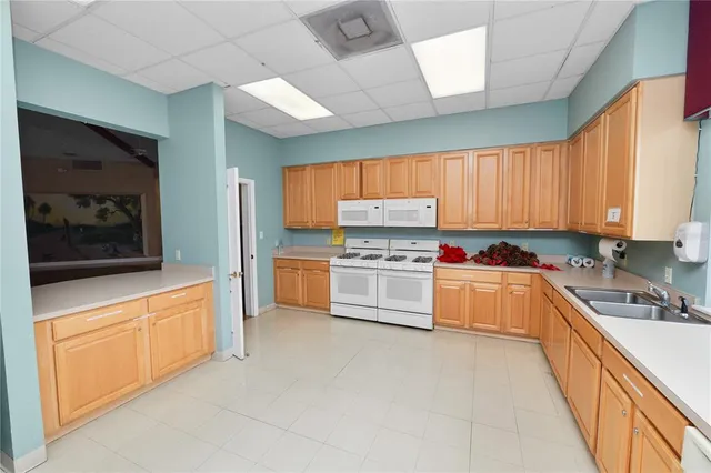 $310,000 | 3901 Serenade Lane, Unit 1, Lakeland, FL 33811