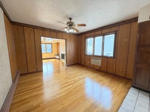$3,800 | 86 Elmer Road, Unit 2, Boston, MA 02124