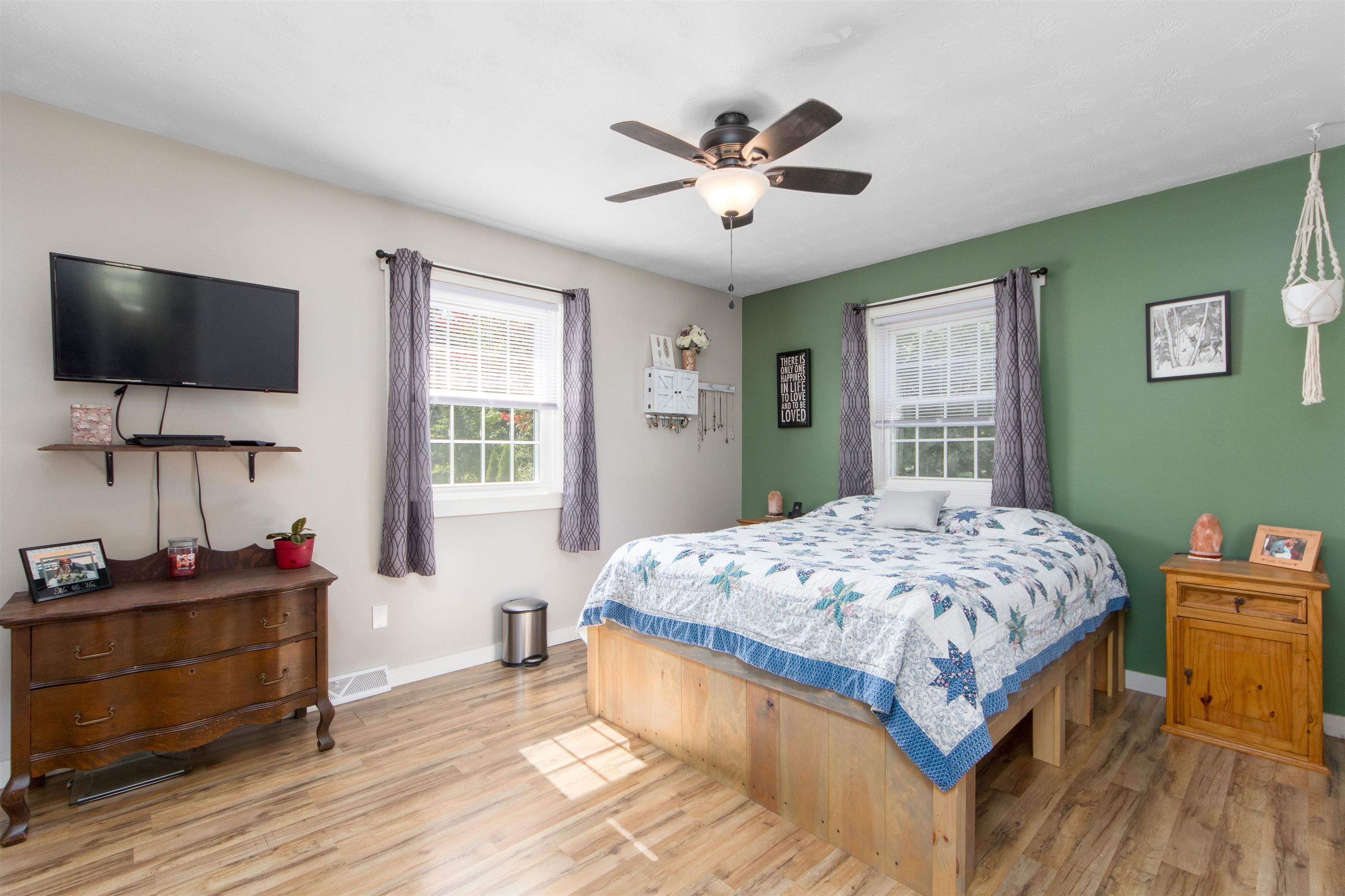 62 Smith Road Milton, VT 05468 - Photo 10 of 25